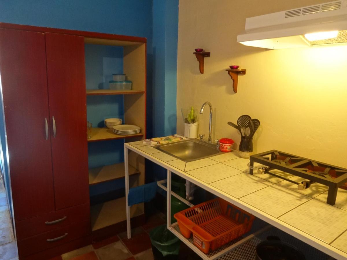 Hostal Harvest House León Eksteriør billede
