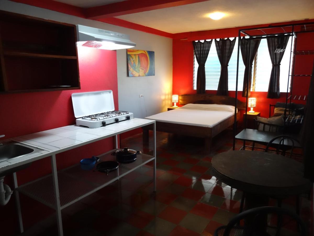 Hostal Harvest House León Eksteriør billede